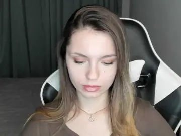 Bongacams Sex Cam of EmilySkout