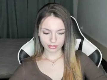 Bongacams Free Live Porn of EmilySkout