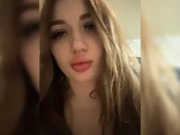 Bongacams Watch Live Sex Cams of tipi777