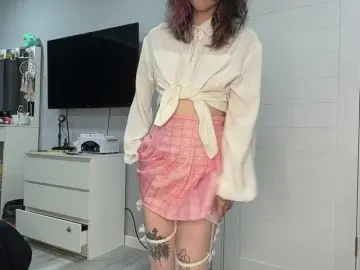 Bongacams Watch Live Sex Cams of ShadowBarbie