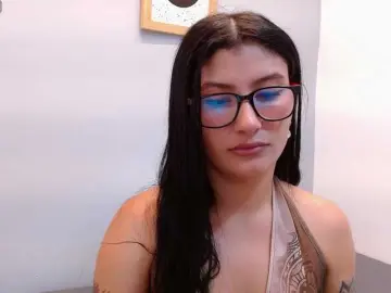 Bongacams Nude Webcam of louisk2