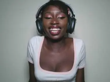 Bongacams Best Webcam of Sexxytrinityy