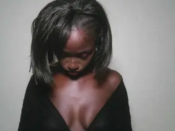 Bongacams Watch Live Sex Cams of Sexxytrinityy