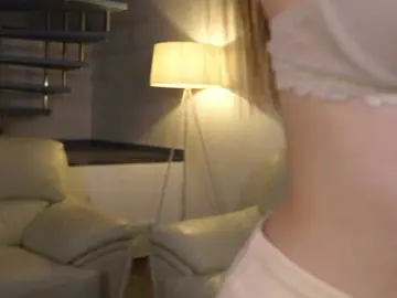 Bongacams Sex Cam of DiamondLily