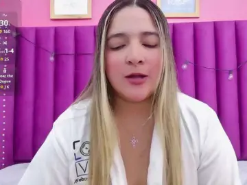 Bongacams Adult Webcams of collegepawglovedaddy