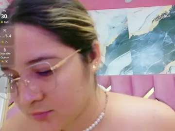 Bongacams Sex Cam of collegepawglovedaddy