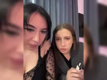 Bongacams Best live sex cam show of CurvyWoman-