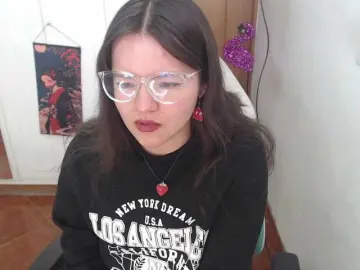 Bongacams Live Sex Cam of alissamorrison
