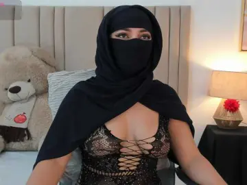 Bongacams Watch Live Sex Cams of izadii