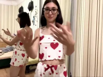 Bongacams Live Sex of CherlynLinehan