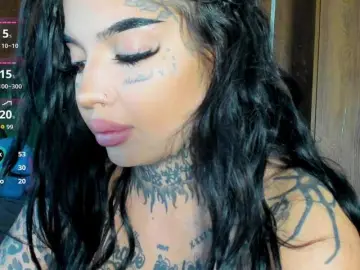 Bongacams Nude Webcam of CreamyInk