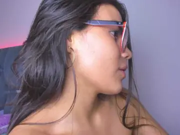 Bongacams Adult Webcam of crazybaby-squirt