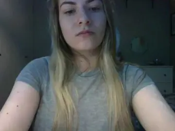 Bongacams Sex Cam of RosieJune