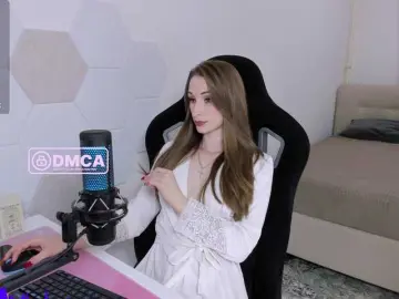 Bongacams Watch Live Sex Cams of Sky-QueenI
