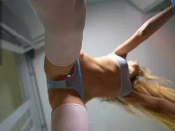 Bongacams Best live sex cam show of fire-girls