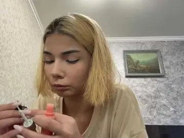 Bongacams Private Sex Chat of KeeshaSouthard
