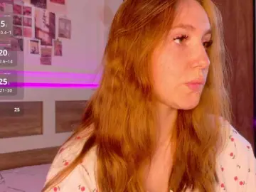 Bongacams Watch Live Sex Cams of LunaXBaddie
