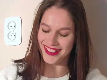 Bongacams Watch Live Sex Cams of anochkafoxgirl-1