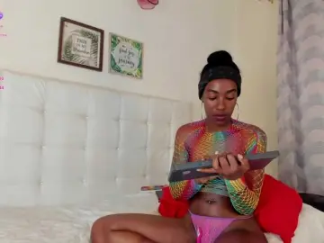 Bongacams Adult Video Chat of Caryn-Logan