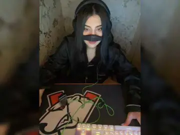 Bongacams Nude Webcam of aloeloea