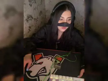 Bongacams Sex Cam of aloeloea