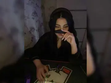 Bongacams Live Sex Cam of aloeloea