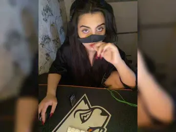 Bongacams Watch Live Sex Cams of aloeloea