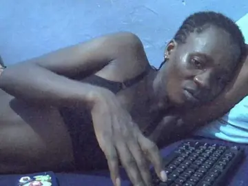 Bongacams Live Sex Cam of Luci-anna