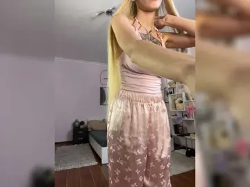 Bongacams Live Porn of Sonia-Jones