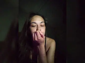 Bongacams Private Sex Chat of Kiraggg