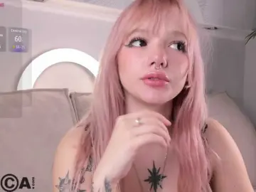 Bongacams Nude Webcam of Molly-Platt