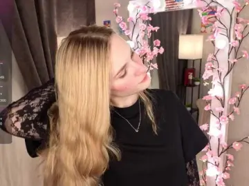 Bongacams Live Sex Cam of SugarNyaa