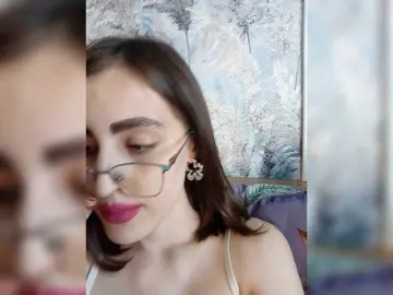 Bongacams Live Sex Cam of kiska-kira