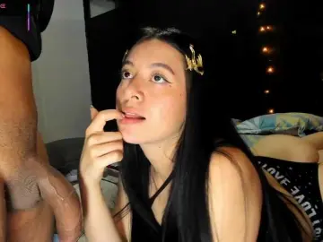 Bongacams Watch Live Sex Cams of ethan-chloee