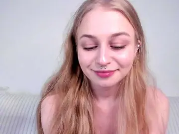 Bongacams Free Live Porn of MiaMeowa