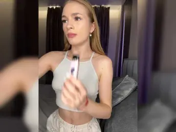 Bongacams Watch Live Sex Cams of Pussyya