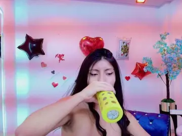 Bongacams Watch Live Sex Cams of Leia-laurent