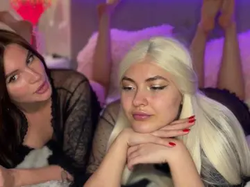 Bongacams Sex Chat of VelvetTwins