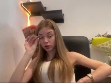 Bongacams Free Live Porn of SunStrike