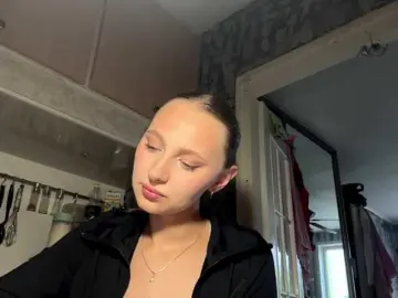 Bongacams Watch Live Sex Cams of enchanty-shawty
