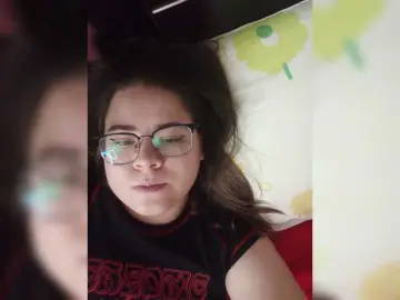 Bongacams Free Porn Cam of HolyDevilS