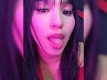 Bongacams Adult Webcam of IsaAkerman