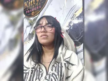 Bongacams Watch Live Sex Cams of IsaAkerman