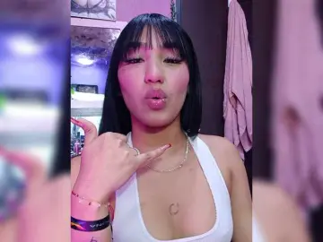 Bongacams Watch Live Sex Cams of IsaAkerman