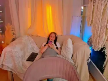 Bongacams Free Porn Cam of RoseCharming