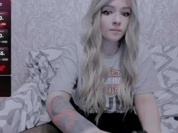 Bongacams Live Sex Cam of GeraBrown