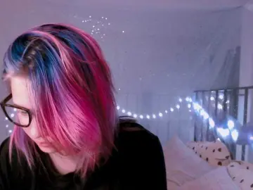 Bongacams Sex Cam of mymoonstar