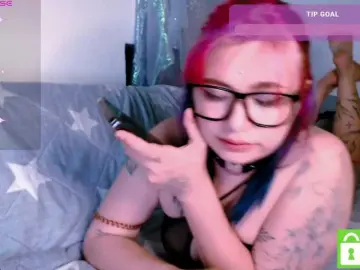 Bongacams Sex Cam of mymoonstar