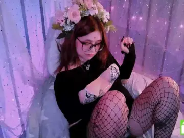 Bongacams Free Live Porn of mymoonstar