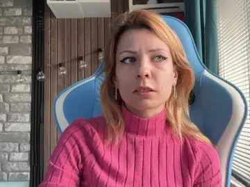 Bongacams Free Porn Cam of karo131324